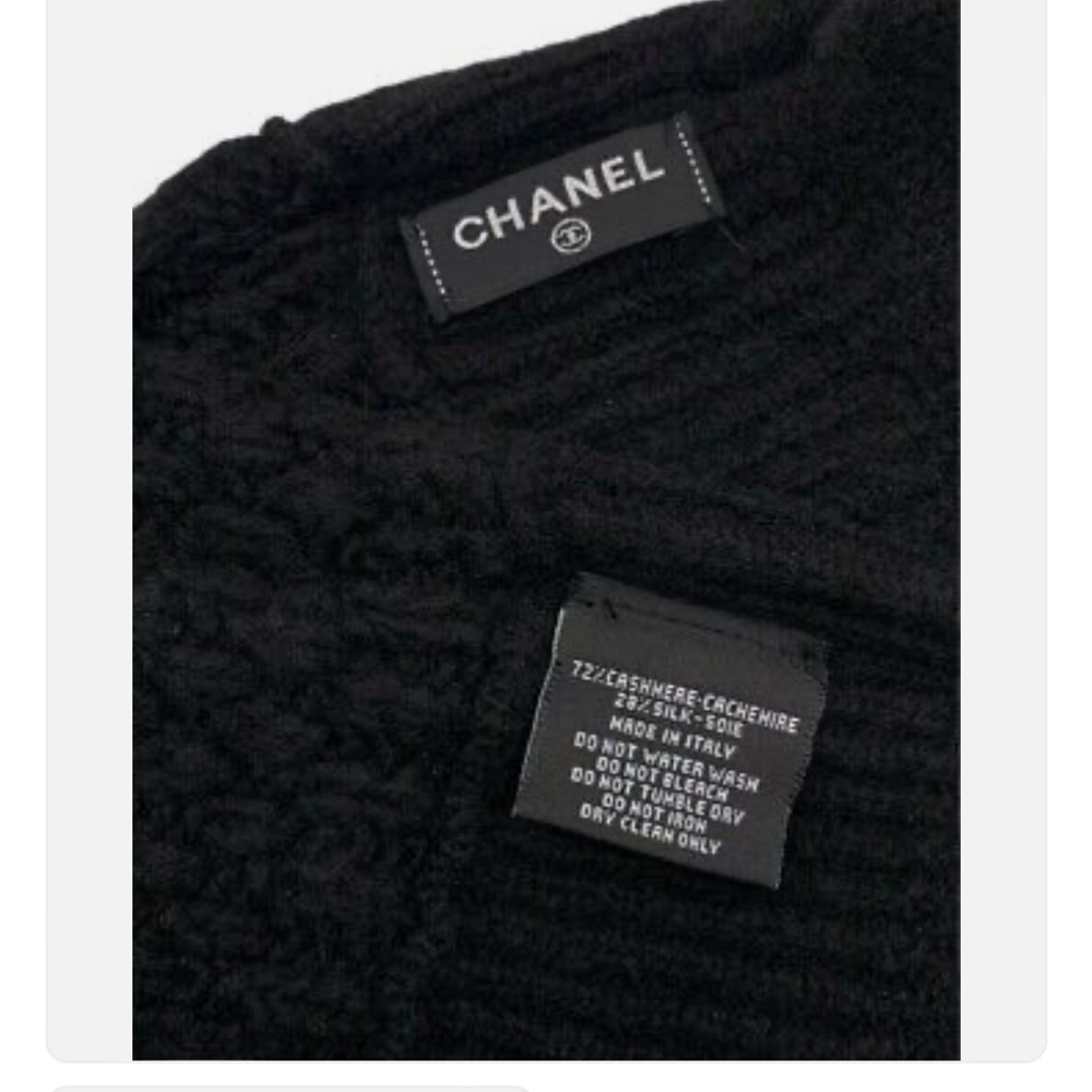 Authentic Chanel cashmere gloves !! One size! NWT - Picture 6 of 9